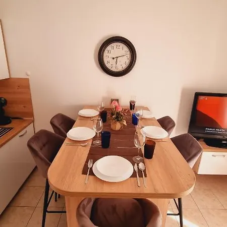 Apartmani Palma Novalja Extérieur photo