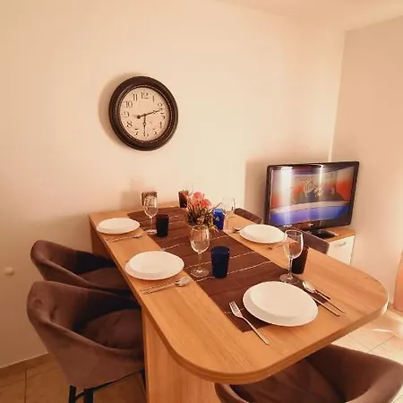 Apartmani Palma Novalja Extérieur photo