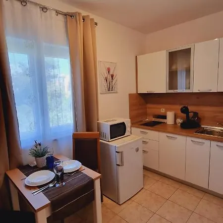 Apartmani Palma Novalja Extérieur photo
