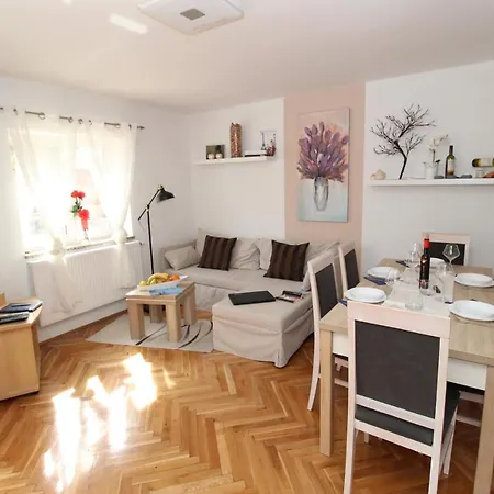 Apartmani Palma Novalja Extérieur photo