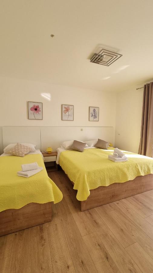 Apartment Palma Novalja