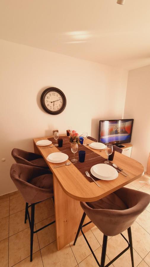Apartment Palma Novalja